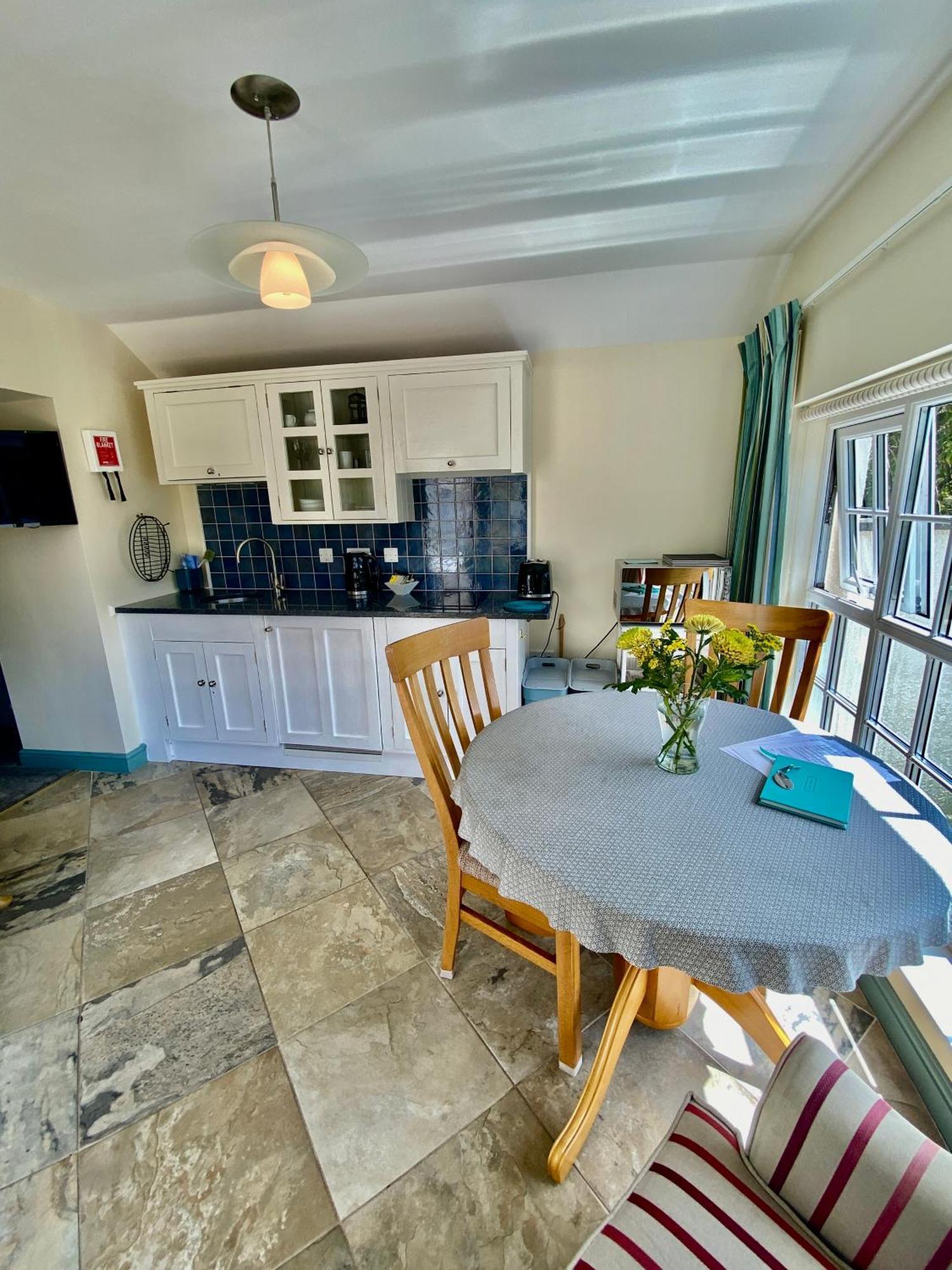 Lynwood House Self Contained Studio Tregoney Luaran gambar